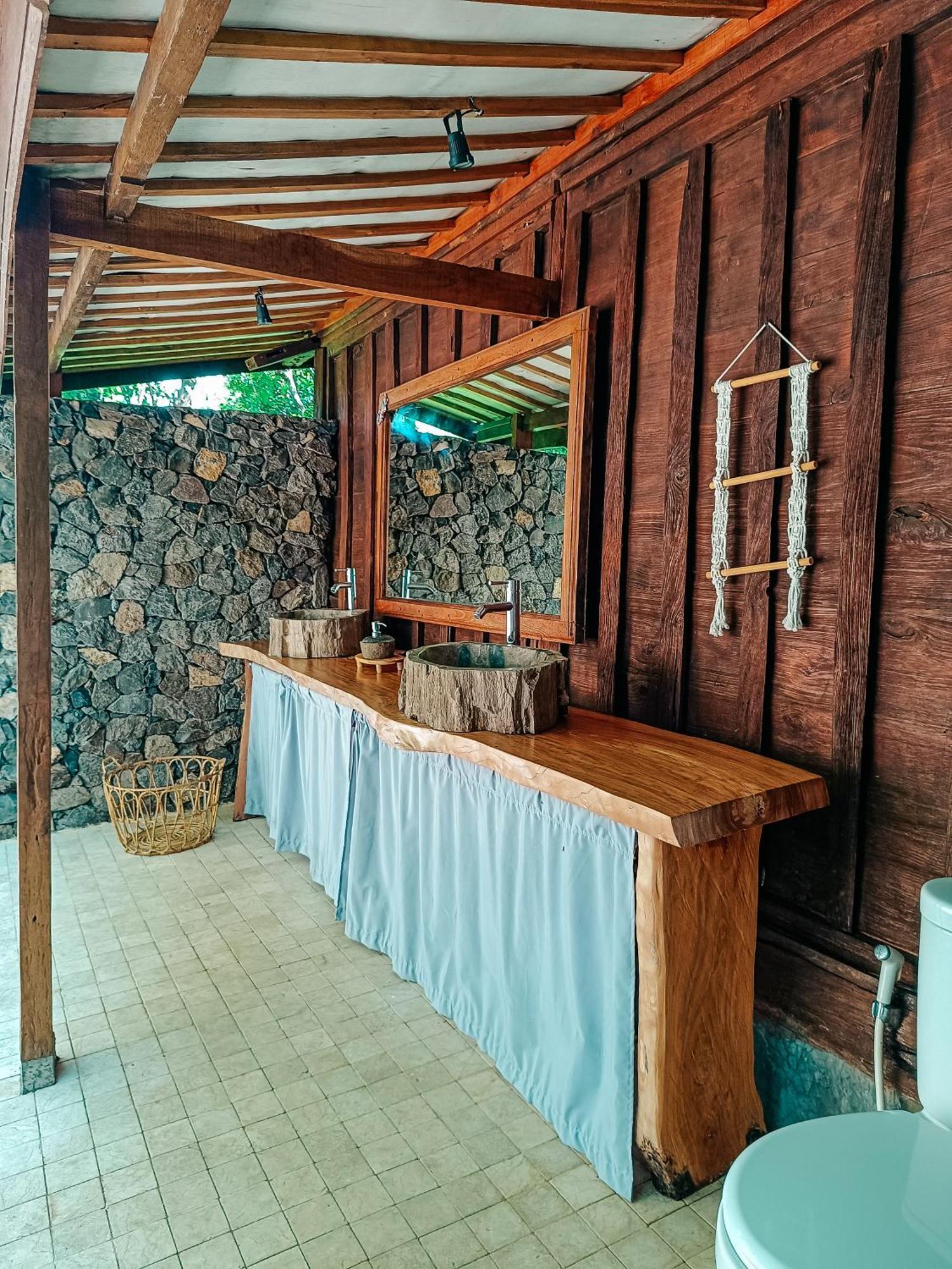 Alaya Ecolodge Pemuteran Exteriér fotografie