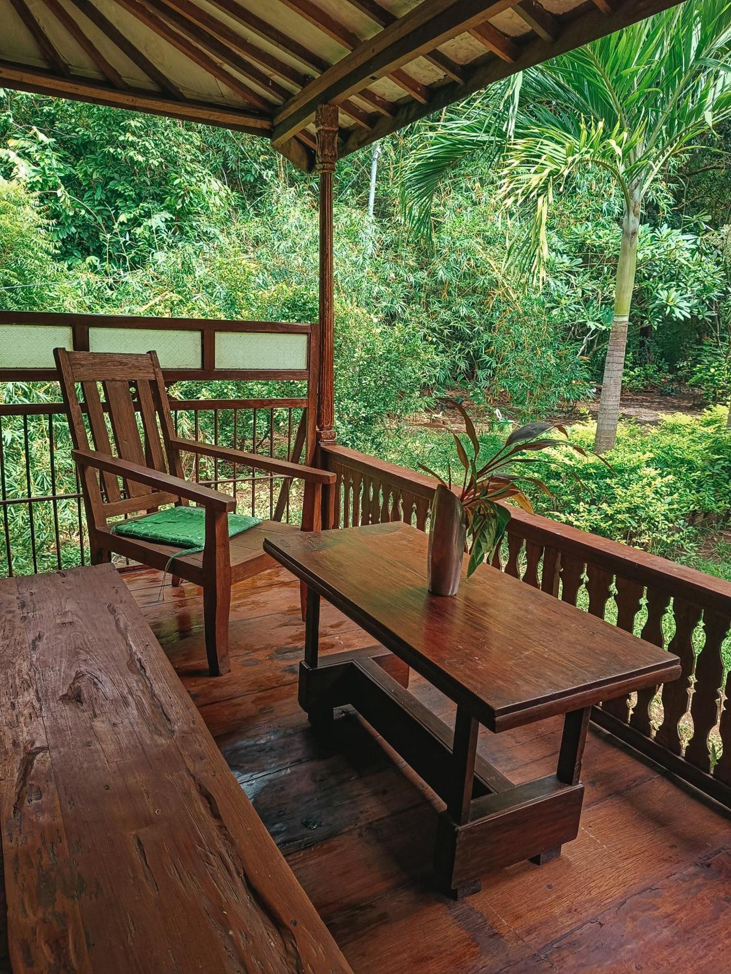 Alaya Ecolodge Pemuteran Exteriér fotografie